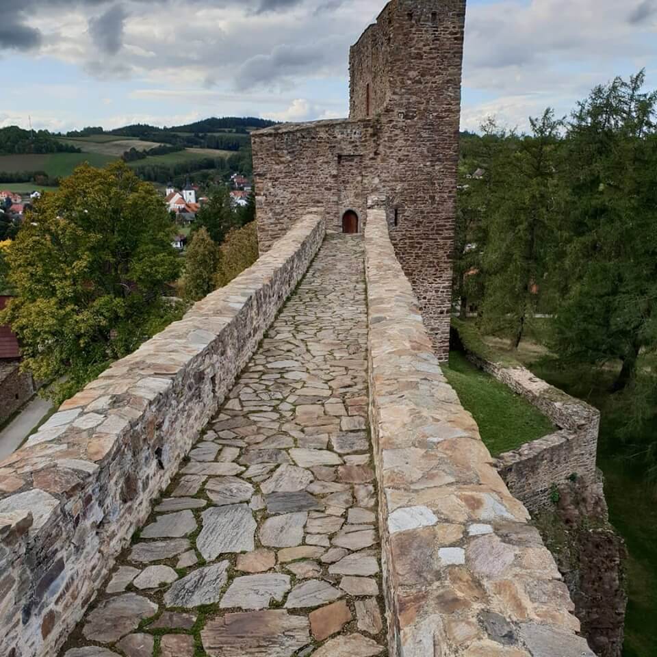 Šumava's trio of castles bridge Velhartice castle 2019